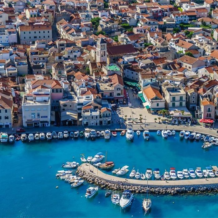 Vodice - Obalni dragulj bogate povijesti i zabave